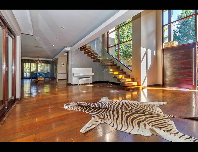 15 BEDROOM HOTEL FOR SALE IN WATERFALL